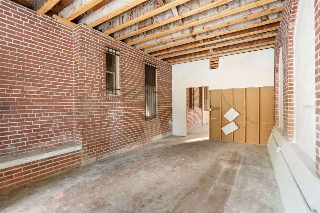 204 Magnolia Street, New Smyrna Beach, FL 32168 Photo