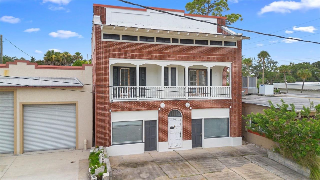 204 Magnolia Street, New Smyrna Beach, FL 32168 Photo