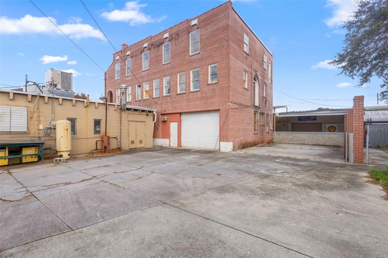 204 Magnolia Street, New Smyrna Beach, FL 32168 Photo