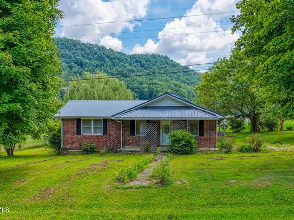 1144 Poor Valley Road, Rogersville, TN 37857