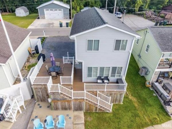 1430 N Shore Drive, Rome City, IN 46784