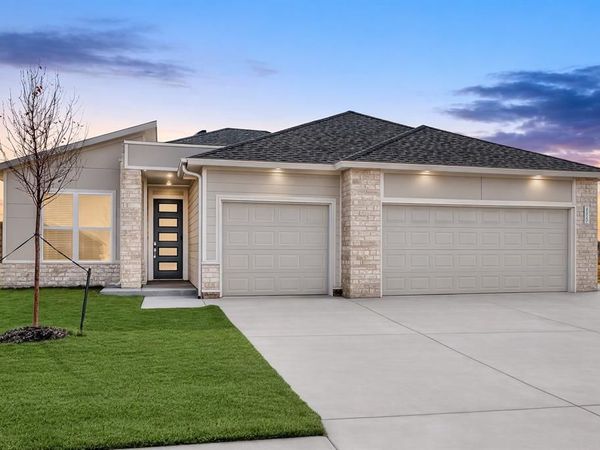 4220 NW 180th Street, Edmond, OK 73012