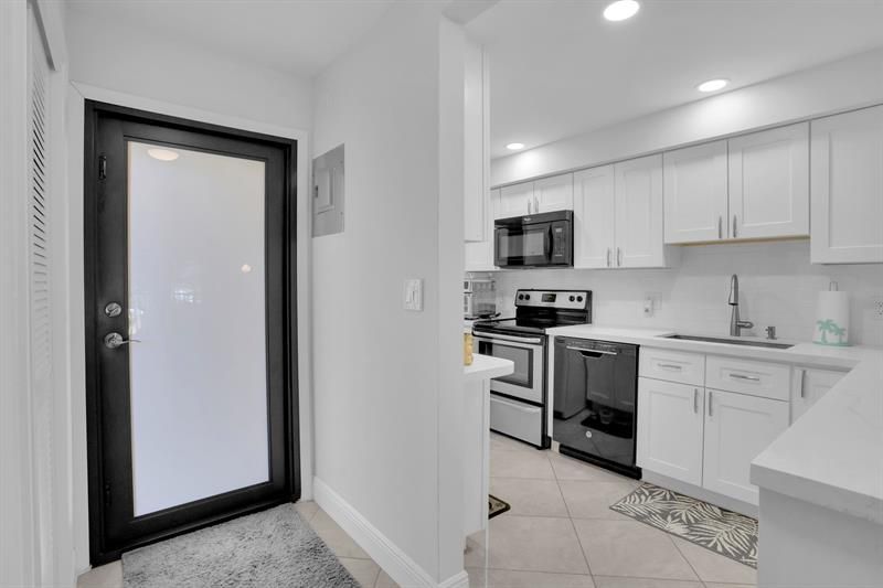 2601 NE 14th Street Causeway, Unit 245, Pompano Beach, FL 33062 Photo