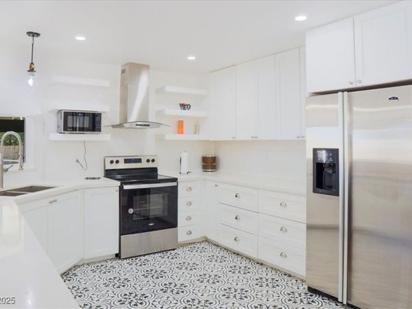 670 Cynthia Street, Pahrump, NV 89048