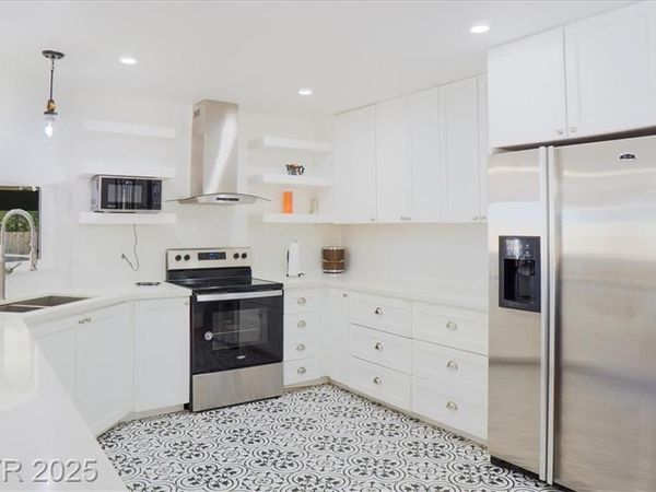 670 Cynthia Street, Pahrump, NV 89048