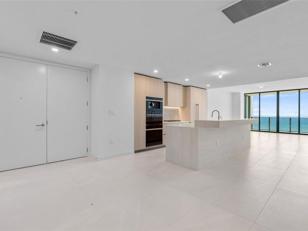 900 N Ocean Boulevard, Unit 504, Pompano Beach, FL 33062