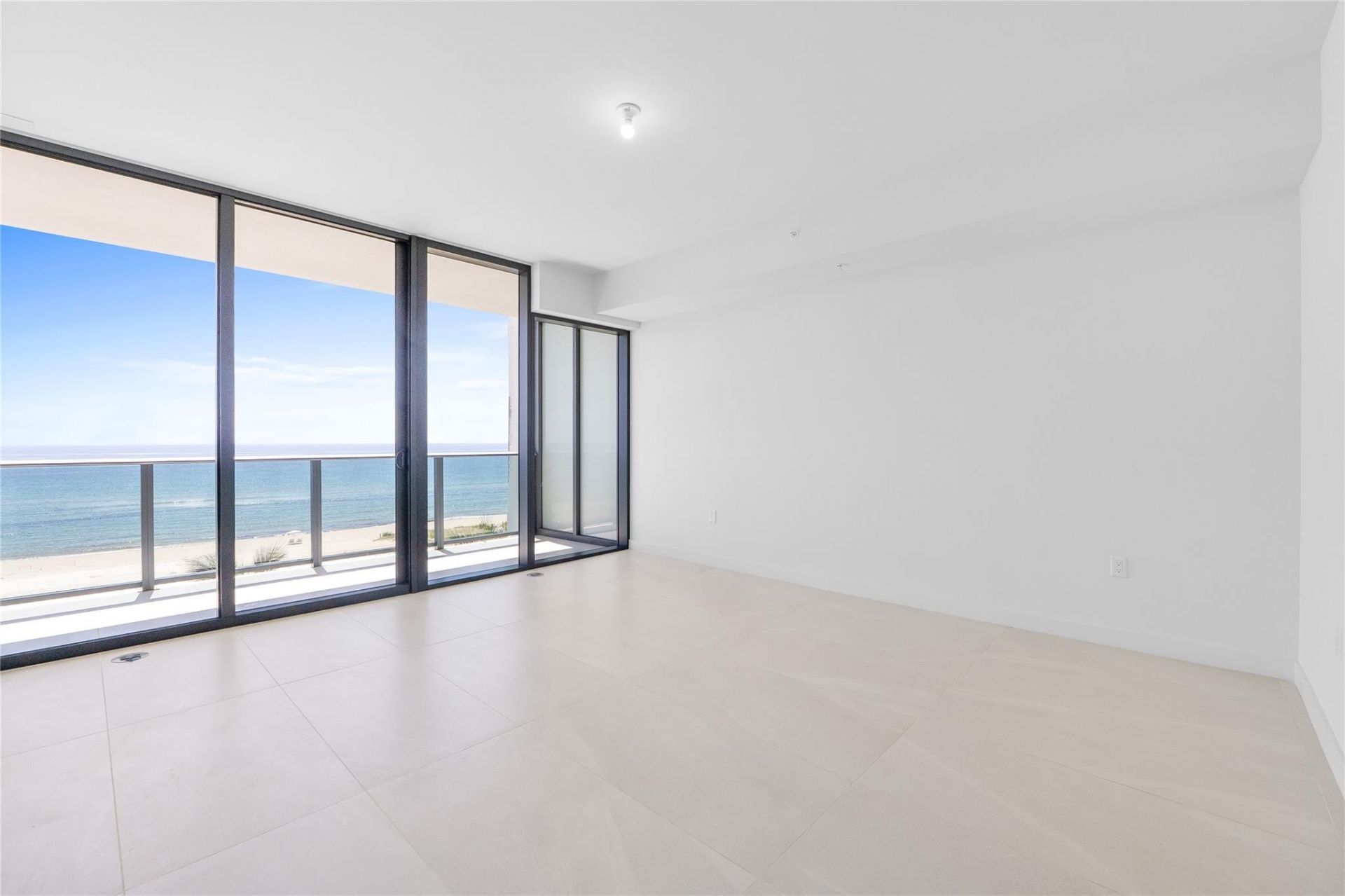 900 N Ocean Boulevard, Unit 504, Pompano Beach, FL 33062 Photo