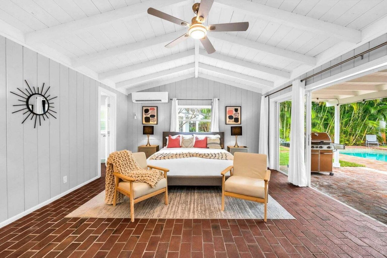 127 Miramar Way, West Palm Beach, FL 33405 Photo