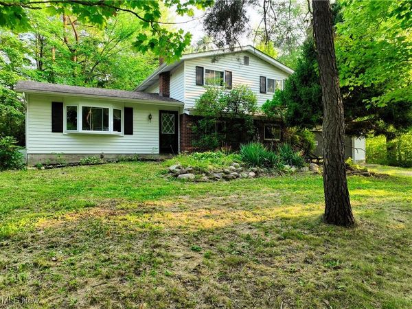 8075 Mulberry Road, Chesterland, OH 44026