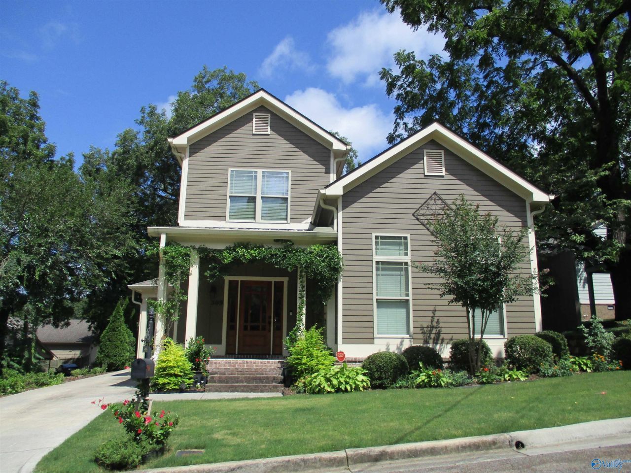 309 Cambridge Street, Huntsville, AL 35801 Main Photo