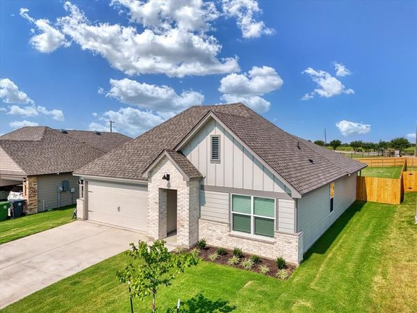 12536 Tarres Court, Lorena, TX 76655