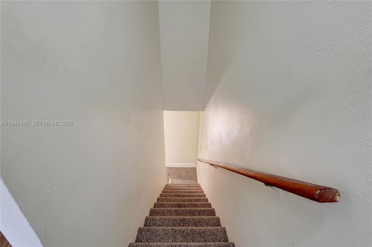 13731 SW 84th St, Unit B, Miami, FL 33183 Photo