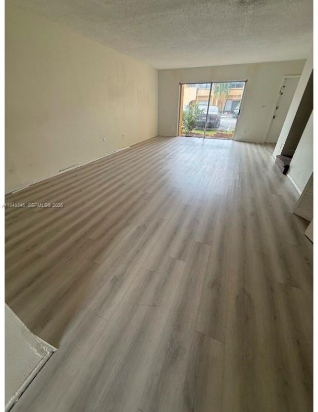 13731 SW 84th St, Unit B, Miami, FL 33183 Photo
