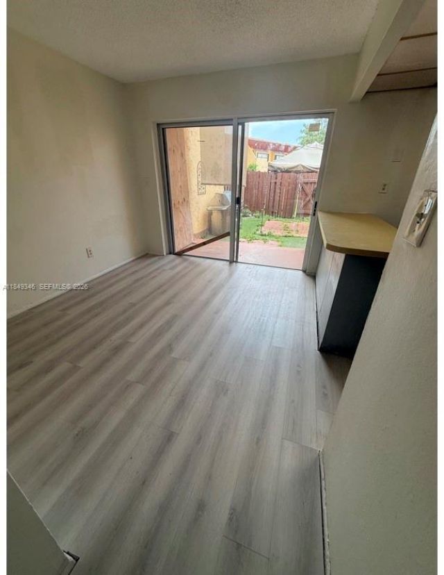 13731 SW 84th St, Unit B, Miami, FL 33183 Photo