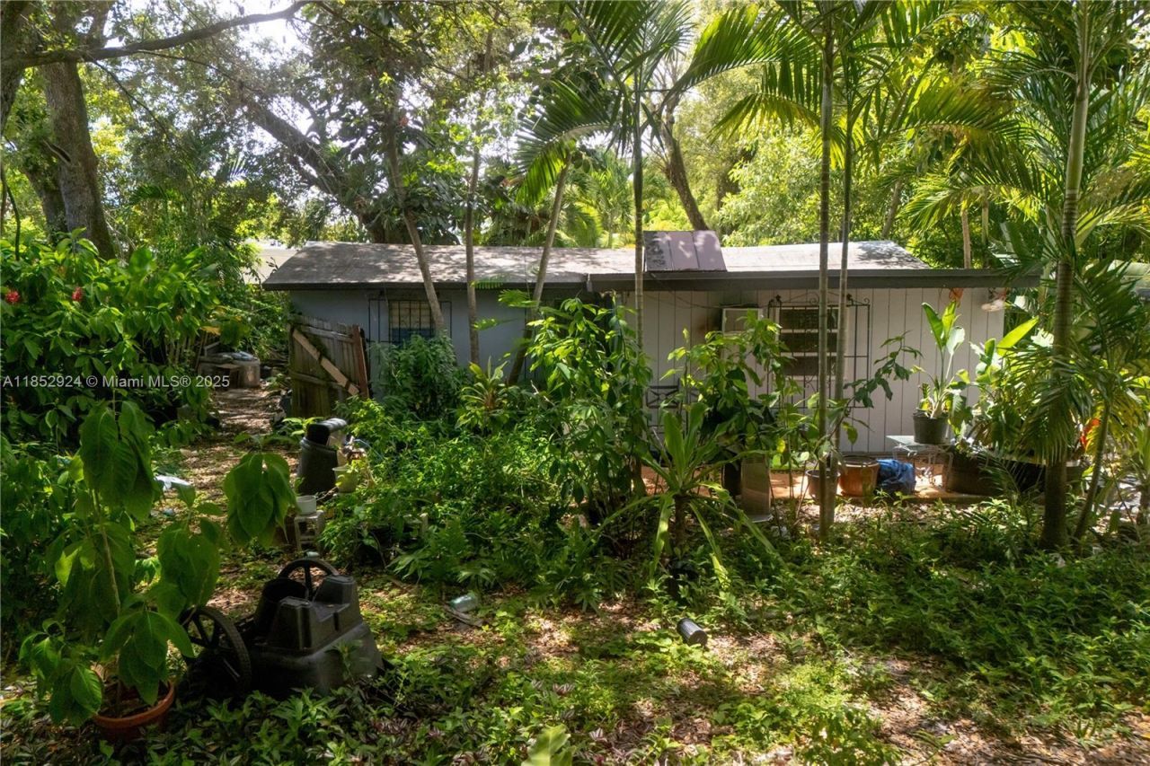 14350 NE 8th Ave, North Miami, FL 33161 Photo