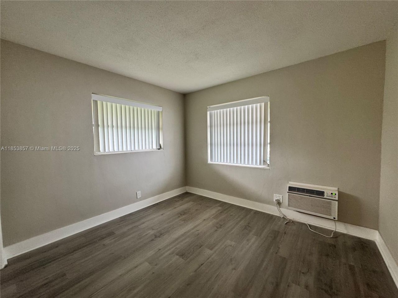 4317 NE 21st Ave, Unit 7, Fort Lauderdale, FL 33308 Photo