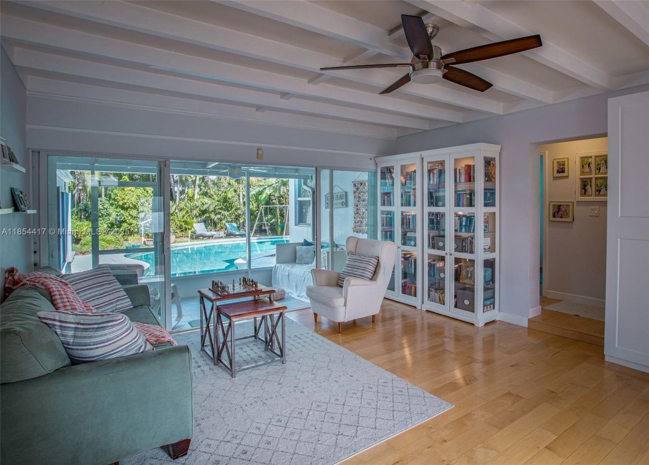 955 Van Buren St, Hollywood, FL 33019 Photo