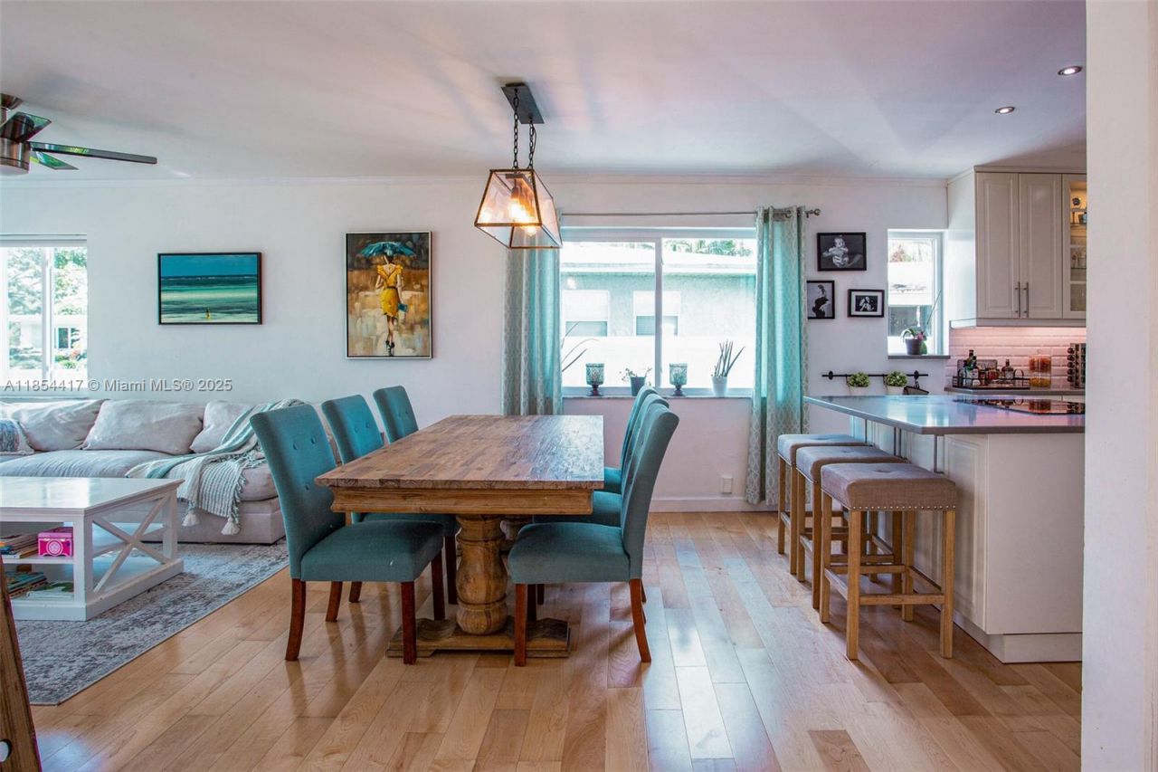 955 Van Buren St, Hollywood, FL 33019 Photo