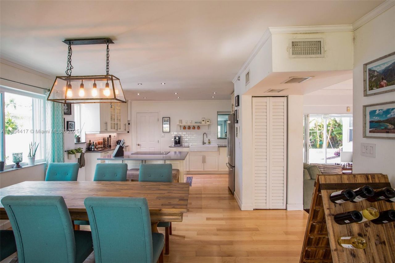 955 Van Buren St, Hollywood, FL 33019 Photo