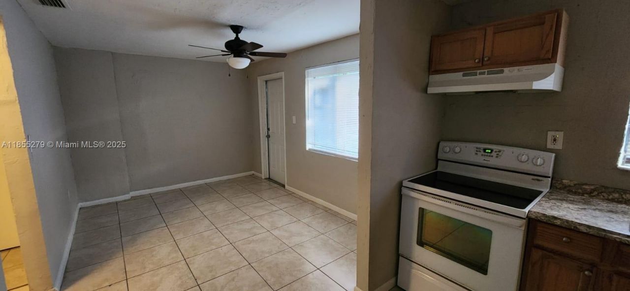 3147 Economy, Fort Myers, FL 33916 Photo
