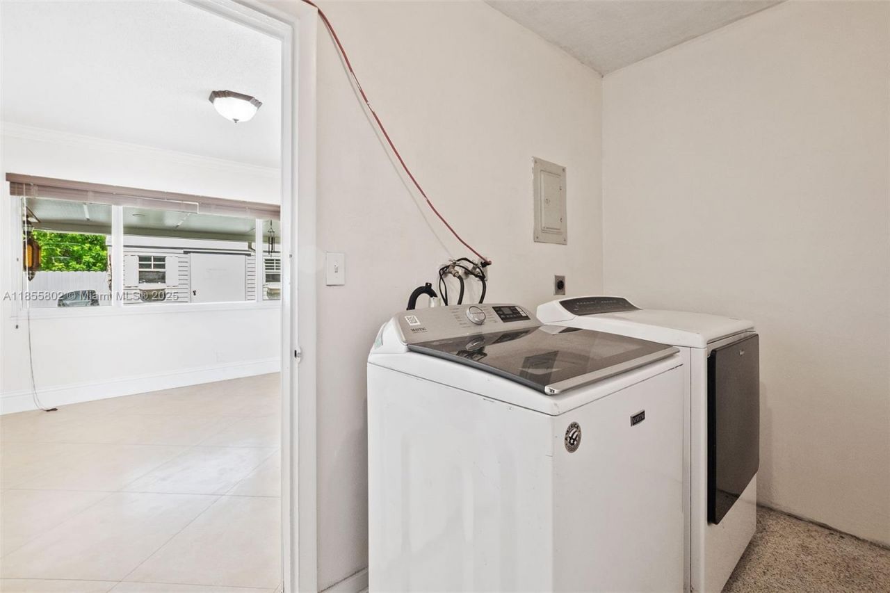 110 NW 78th Ave, Pembroke Pines, FL 33024 Photo