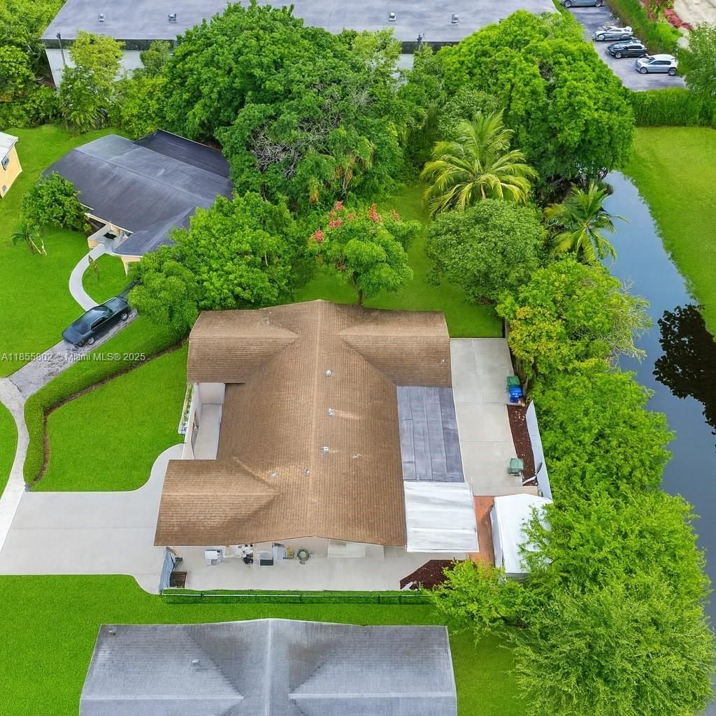 110 NW 78th Ave, Pembroke Pines, FL 33024 Photo