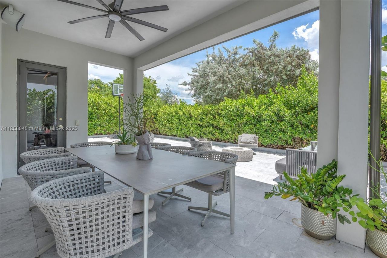 4335 SW 173rd Ave, Miramar, FL 33029 Photo