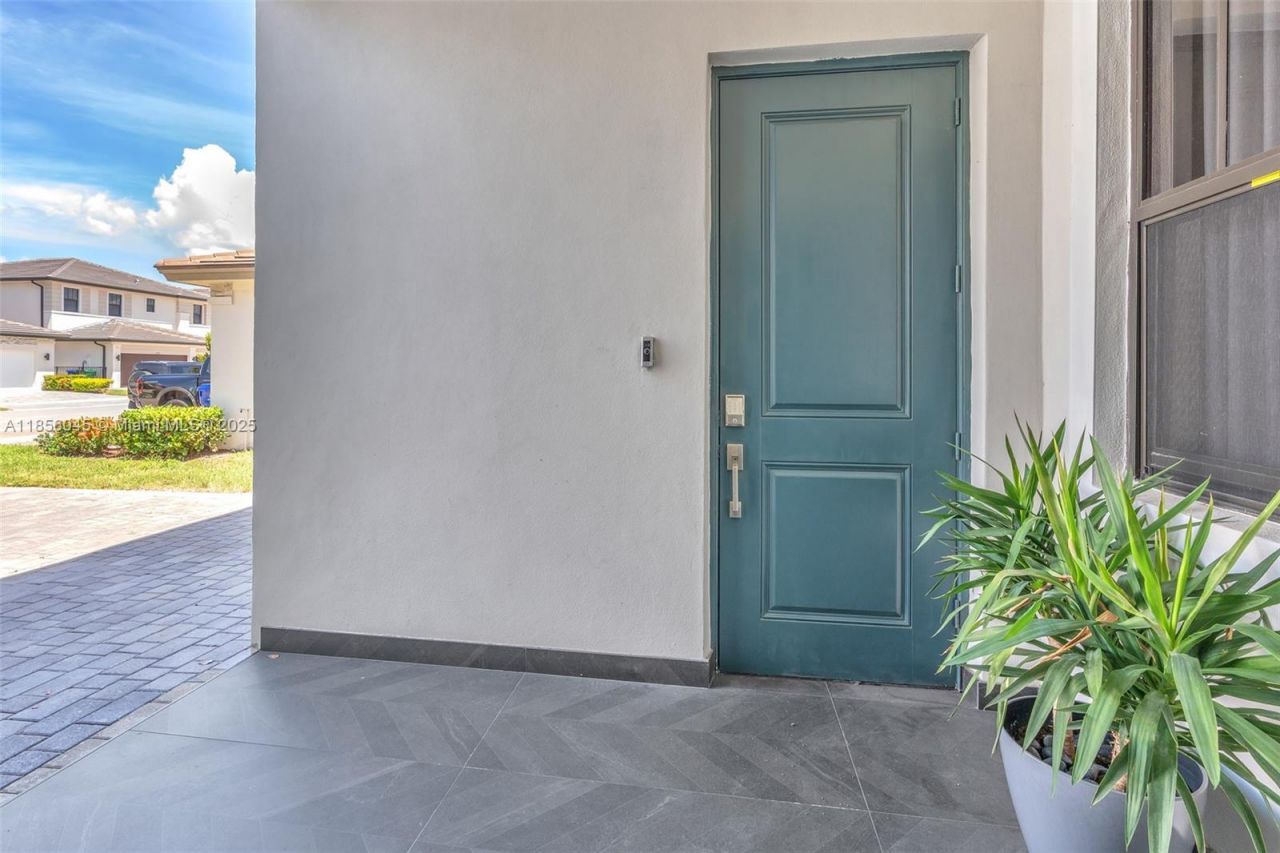 4335 SW 173rd Ave, Miramar, FL 33029 Photo