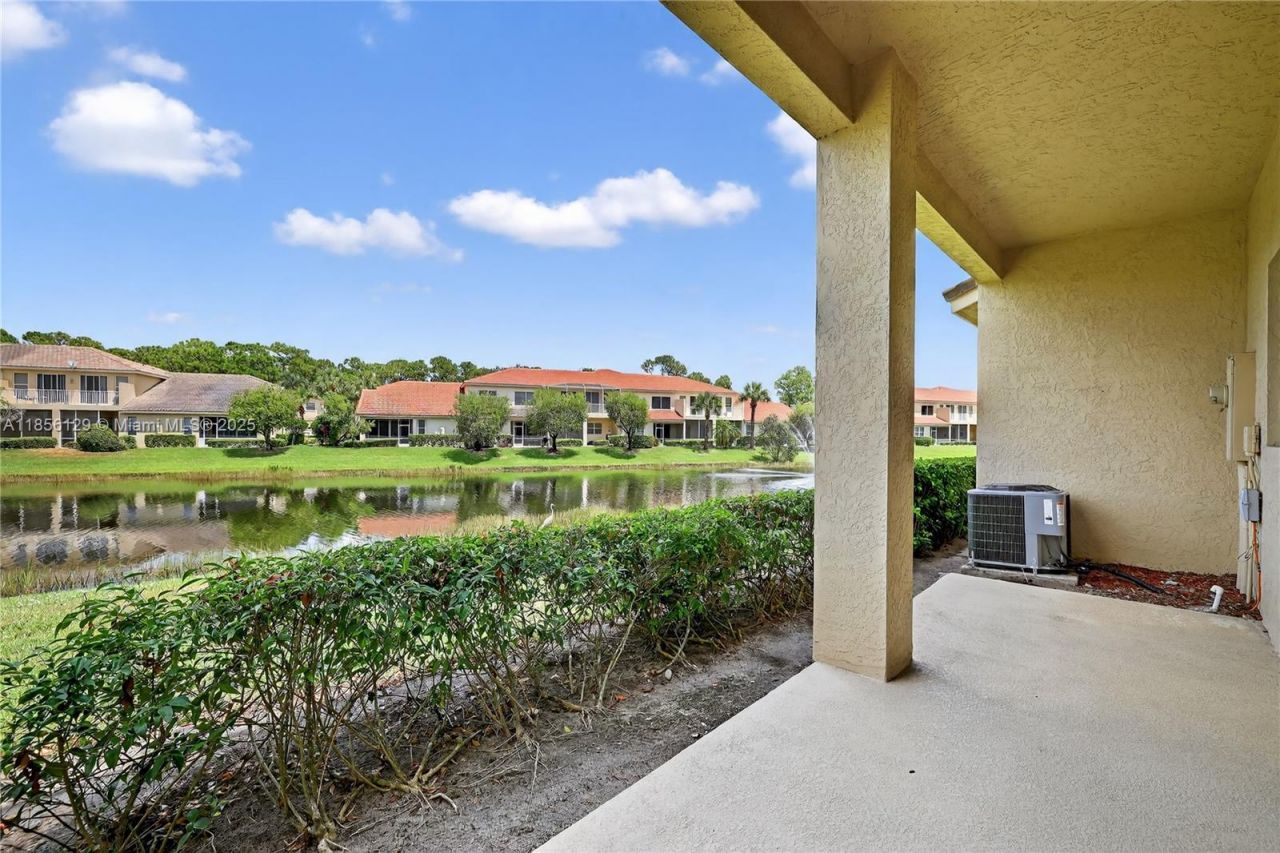 9302 World Cup Way, Port Saint Lucie, FL 34986 Photo