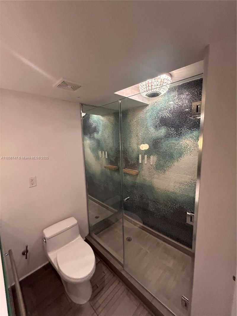 1100 West Ave, Unit 322, Miami Beach, FL 33139 Photo