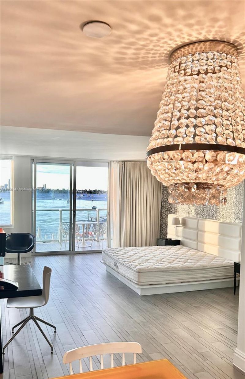 1100 West Ave, Unit 322, Miami Beach, FL 33139 Photo