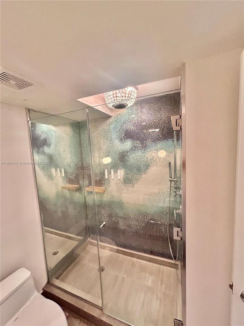 1100 West Ave, Unit 322, Miami Beach, FL 33139 Photo