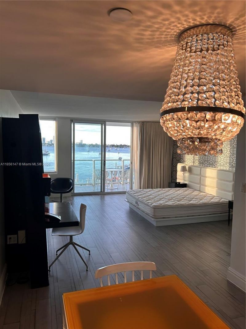 1100 West Ave, Unit 322, Miami Beach, FL 33139 Photo