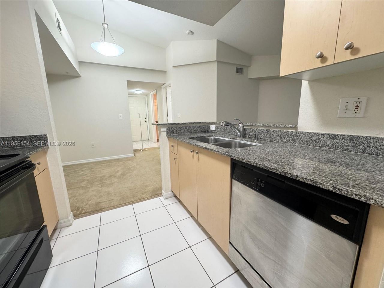 2544 Centergate Dr, Unit 305, Miramar, FL 33025 Photo
