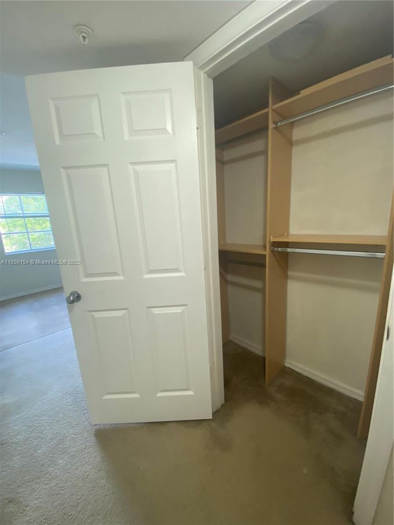 2544 Centergate Dr, Unit 305, Miramar, FL 33025 Photo