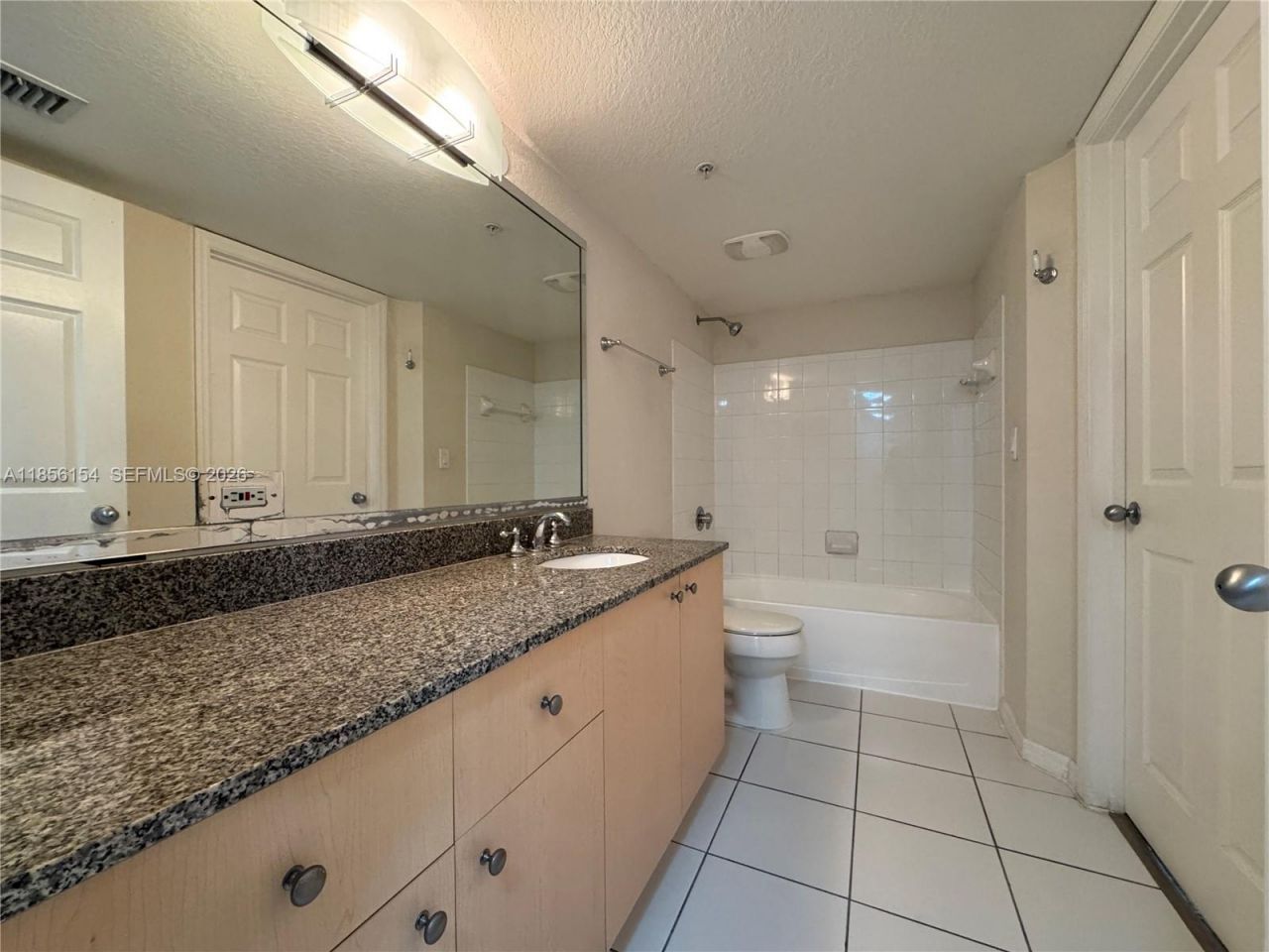 2544 Centergate Dr, Unit 305, Miramar, FL 33025 Photo