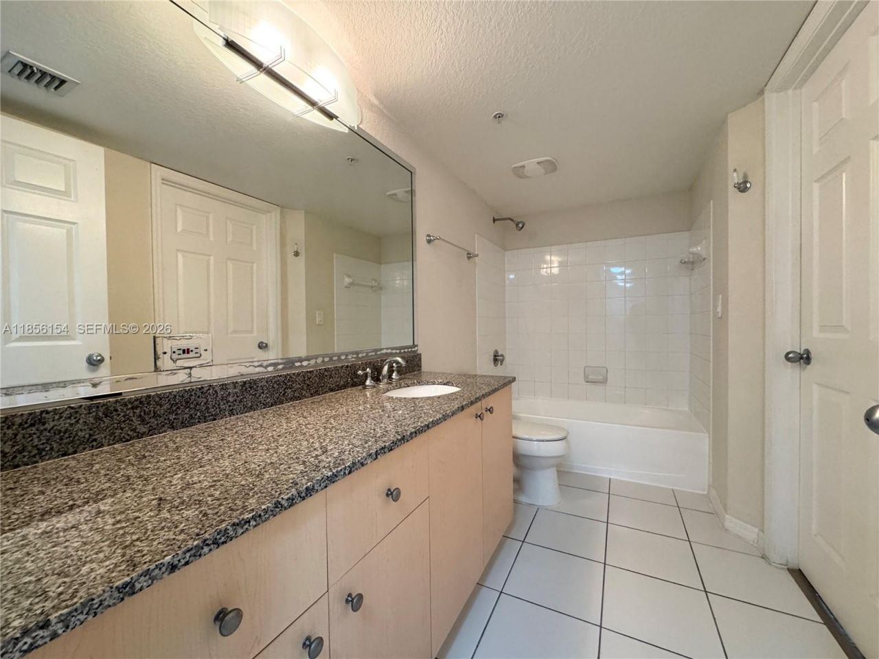 2544 Centergate Dr, Unit 305, Miramar, FL 33025 Photo