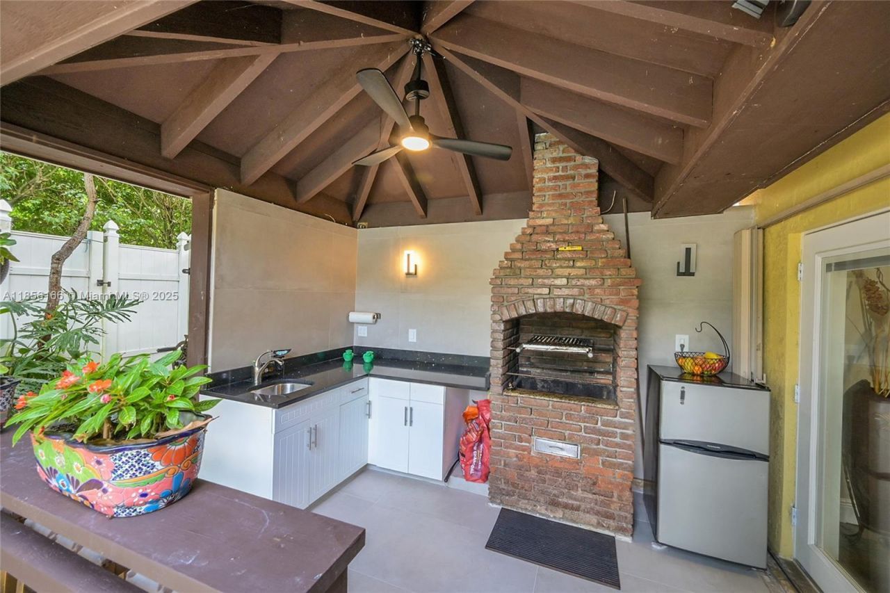 9398 Aegean Dr, Boca Raton, FL 33496 Photo