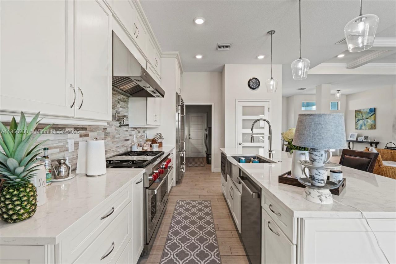 15350 Navion Dr, Port Saint Lucie, FL 34987 Photo