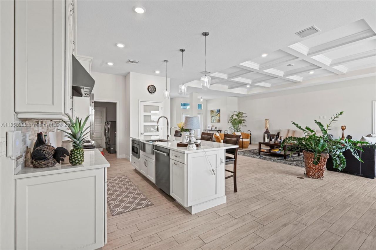 15350 Navion Dr, Port Saint Lucie, FL 34987 Photo