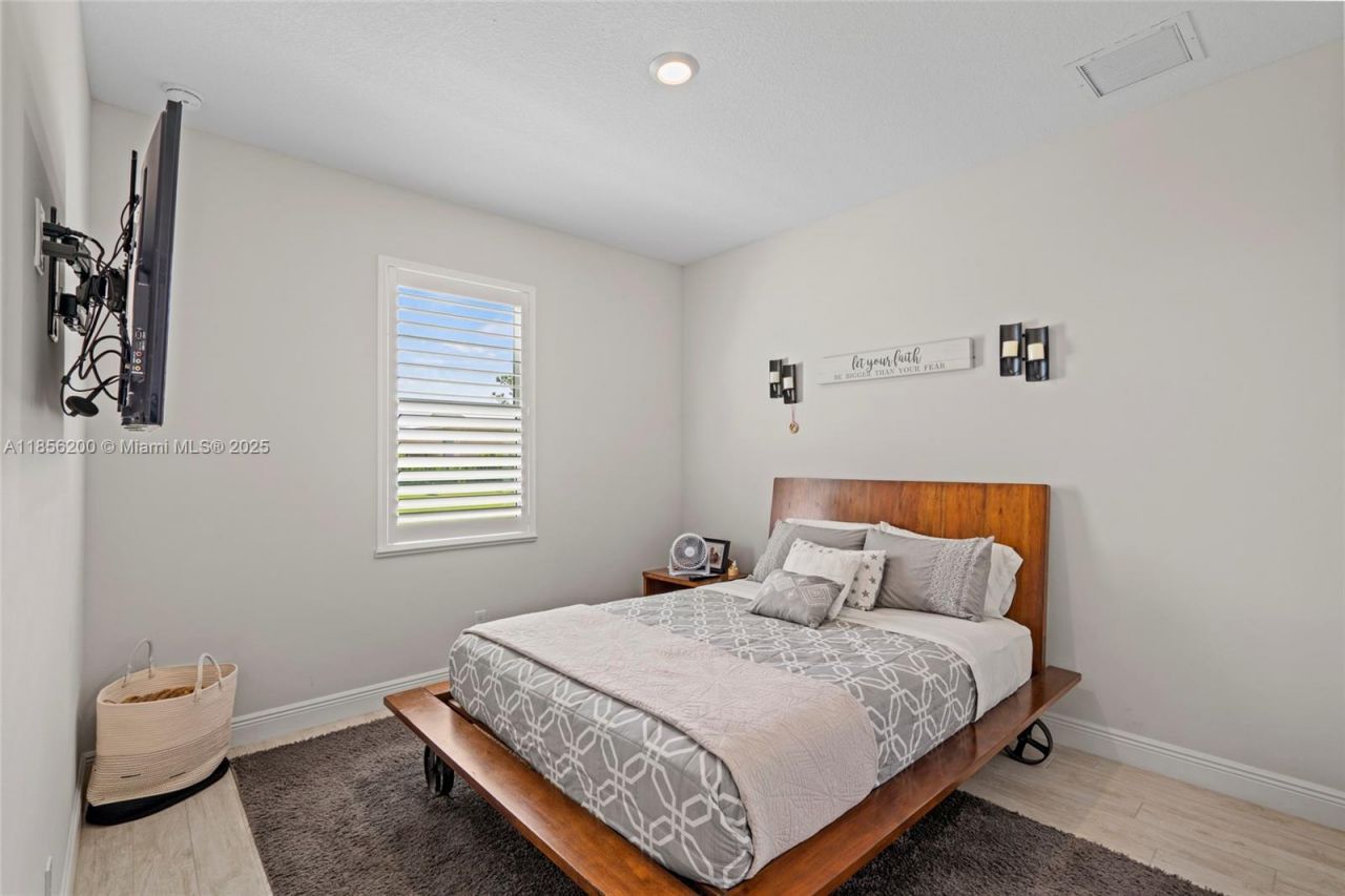 15350 Navion Dr, Port Saint Lucie, FL 34987 Photo