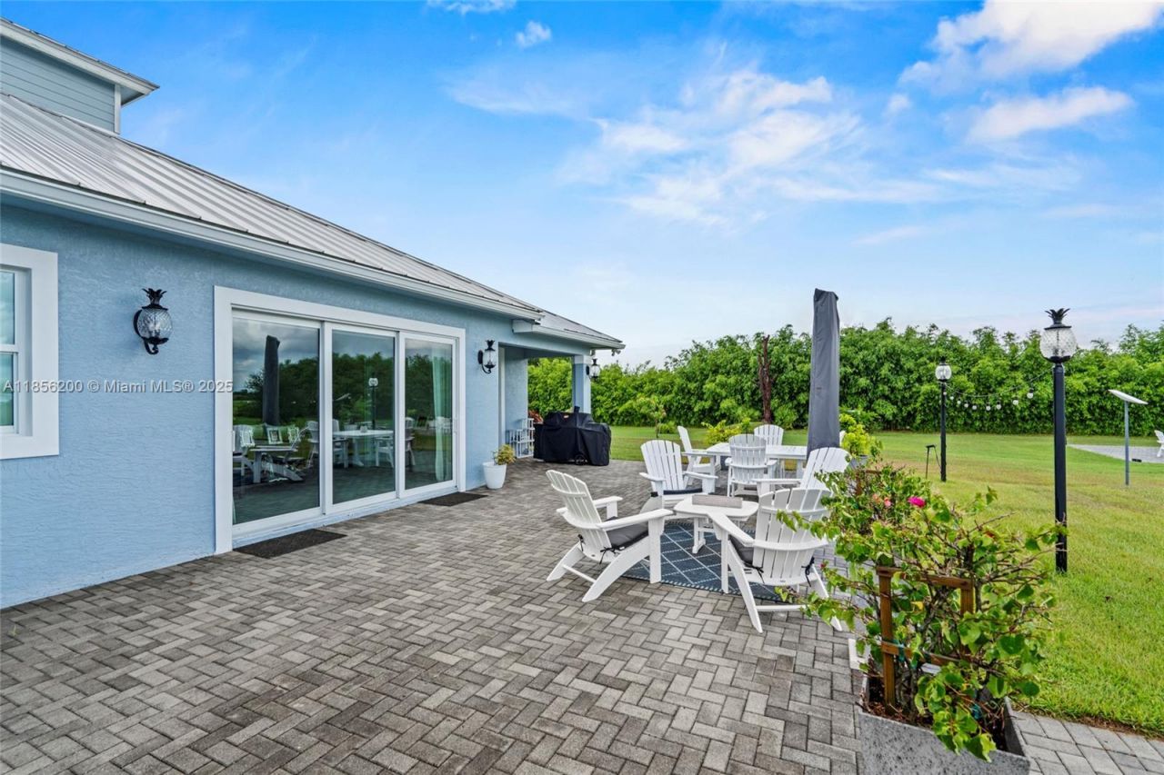 15350 Navion Dr, Port Saint Lucie, FL 34987 Photo