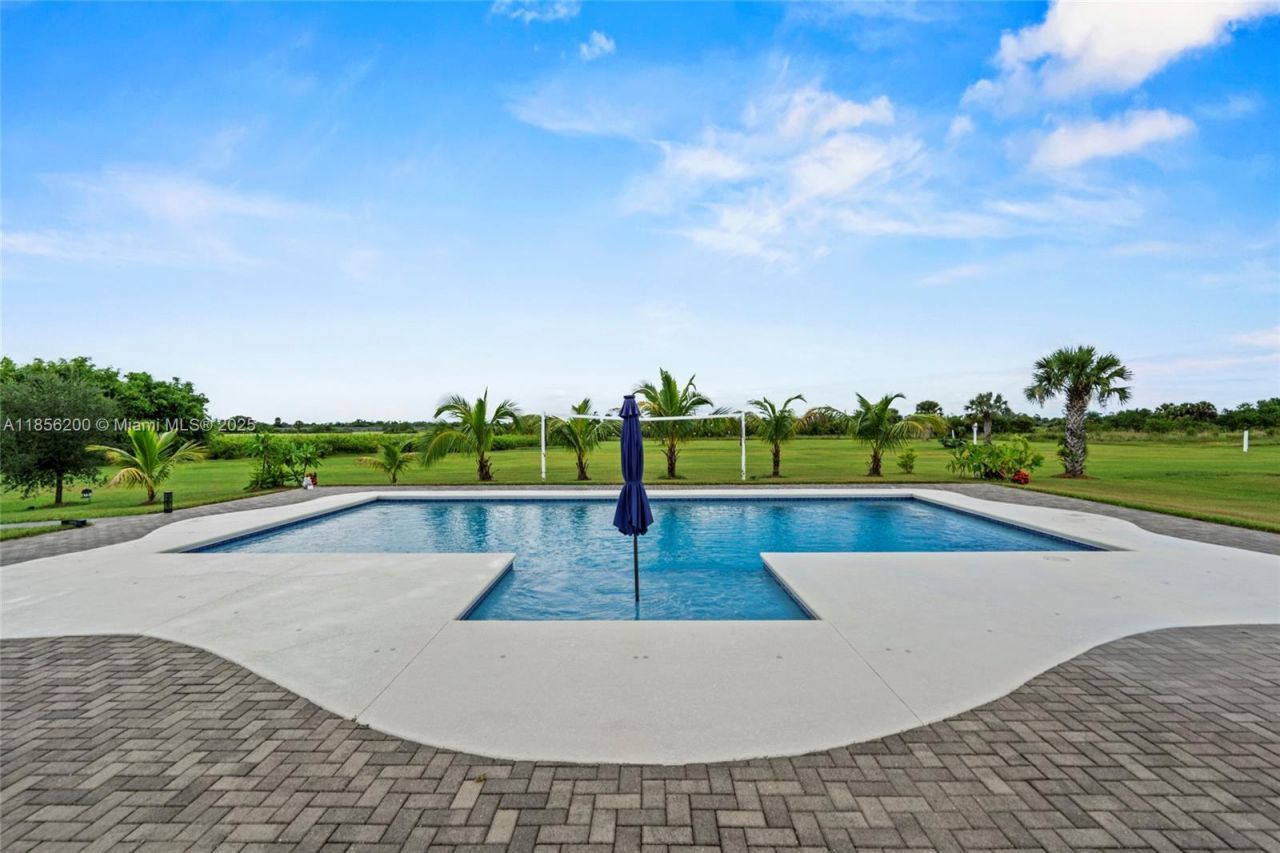 15350 Navion Dr, Port Saint Lucie, FL 34987 Photo