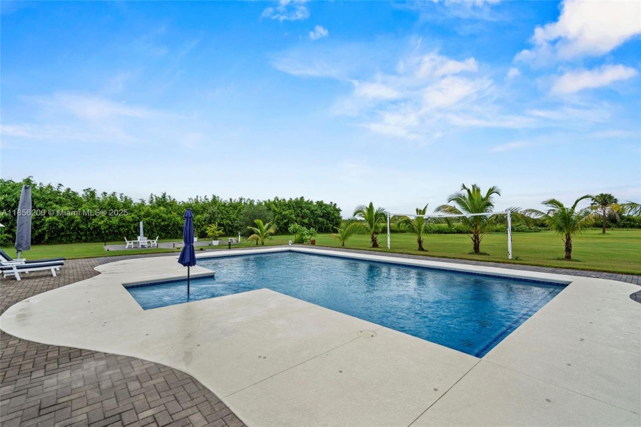 15350 Navion Dr, Port Saint Lucie, FL 34987 Photo