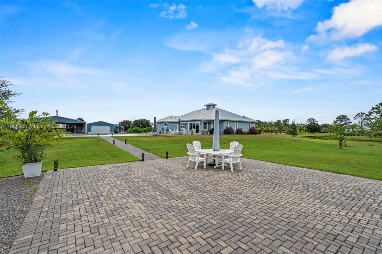 15350 Navion Dr, Port Saint Lucie, FL 34987 Photo