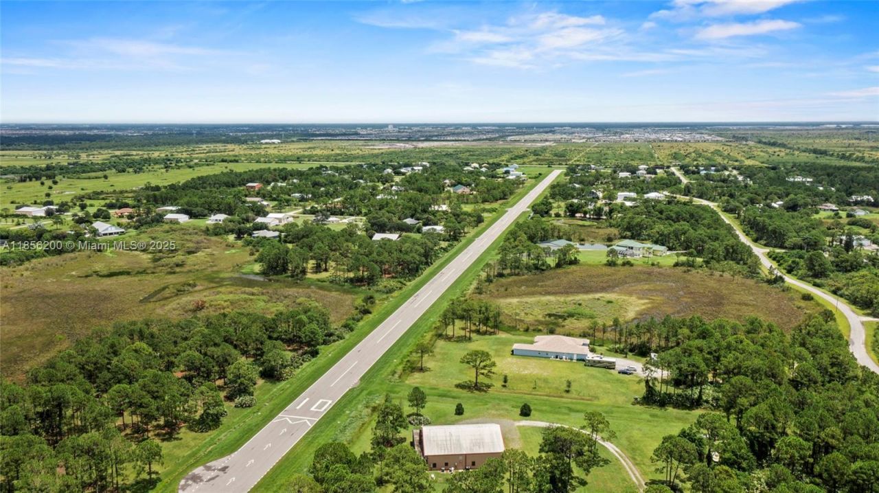 15350 Navion Dr, Port Saint Lucie, FL 34987 Photo