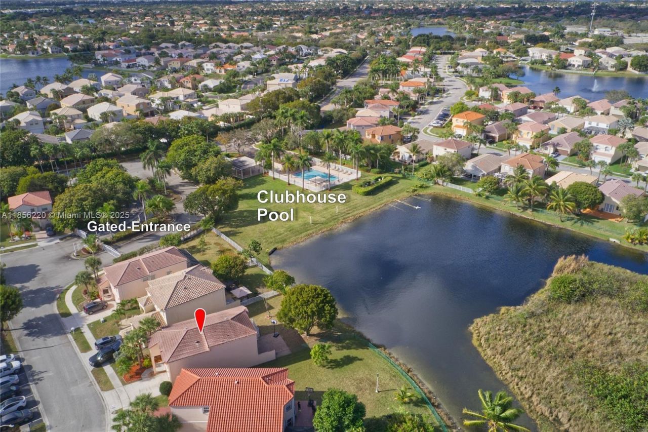 15343 NW 14th Rd, Pembroke Pines, FL 33028 Photo