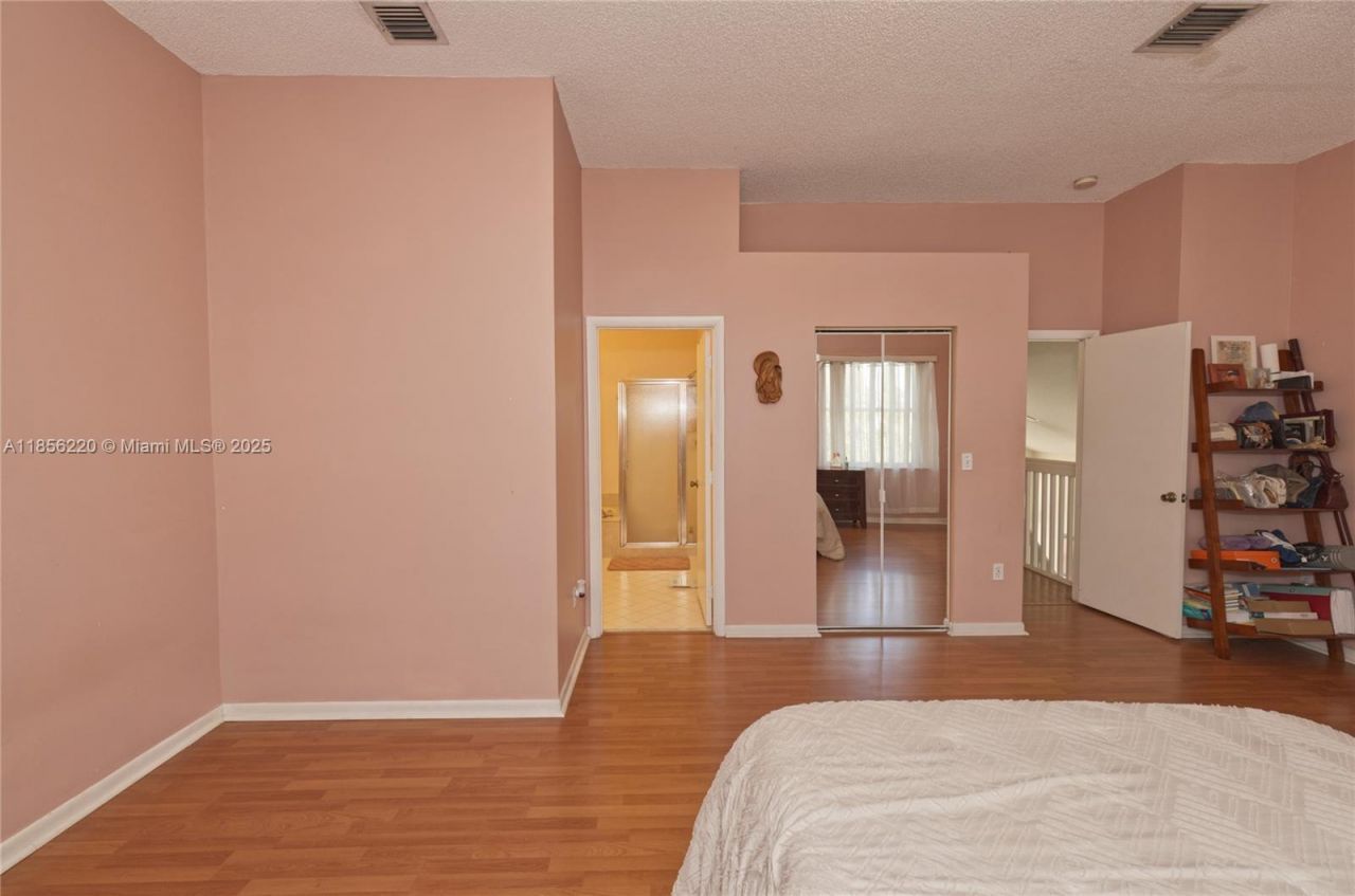 15343 NW 14th Rd, Pembroke Pines, FL 33028 Photo