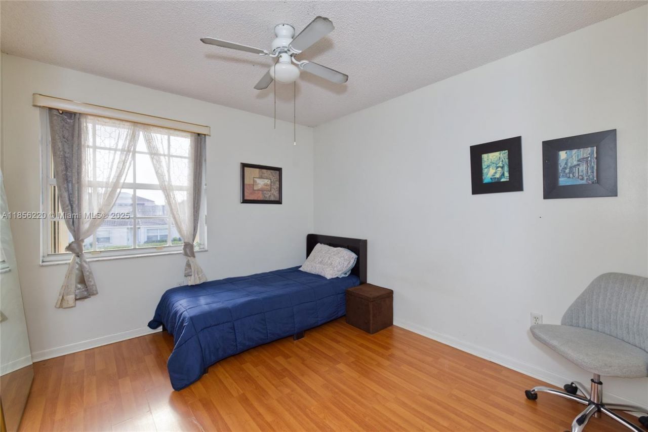 15343 NW 14th Rd, Pembroke Pines, FL 33028 Photo