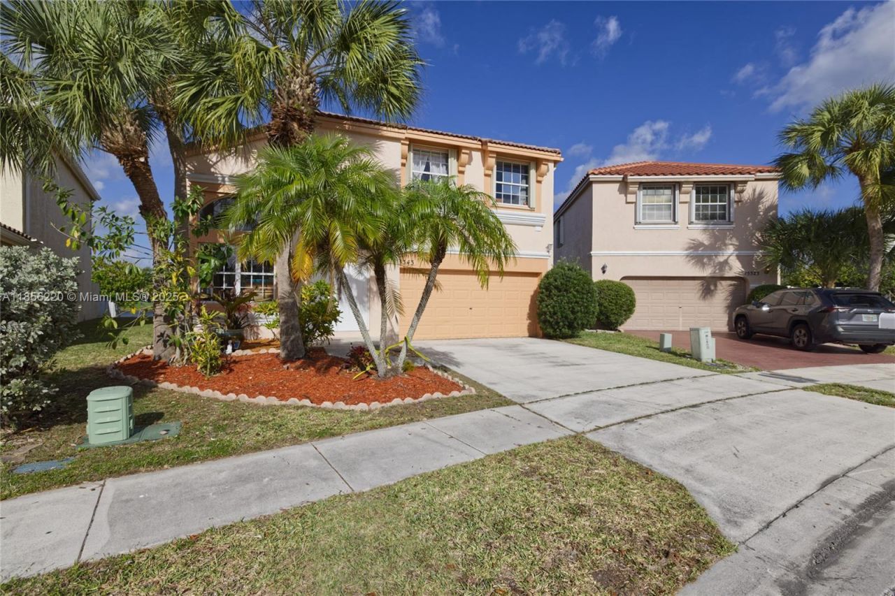 15343 NW 14th Rd, Pembroke Pines, FL 33028 Photo